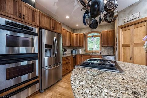 5575 E Boulevard NW, Canton, OH 44718 photo 6