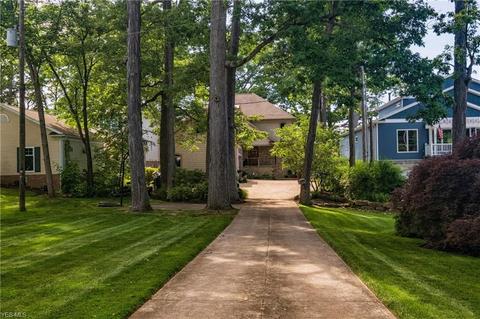 5575 E Boulevard NW, Canton, OH 44718 photo 2