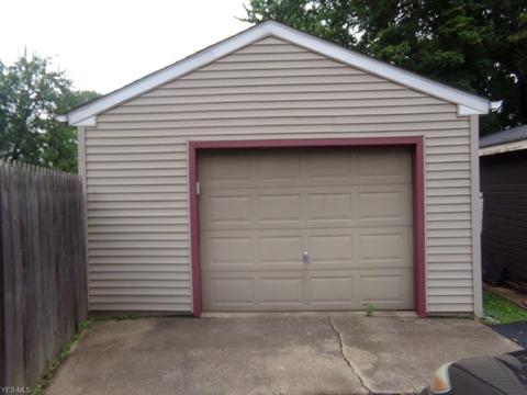33 Creed St, Struthers, OH 44471 photo 13
