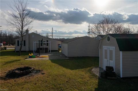 9795 E Center St, Windham, OH 44288 photo 14