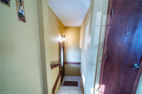 9795 E Center St, Windham, OH 44288 photo 29