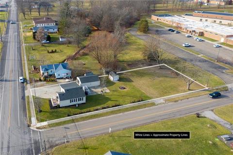 9795 E Center St, Windham, OH 44288 photo 9
