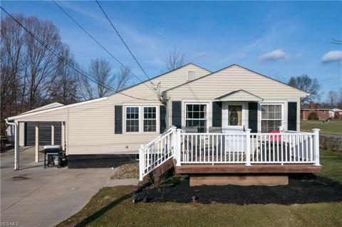 9795 E Center St, Windham, OH 44288 photo 1