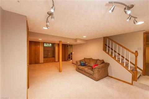 2950 E Celeste View Dr, Stow, OH 44224 photo 33