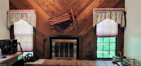 804 Bunker Hill Rd, Ashtabula, OH 44004 photo 4