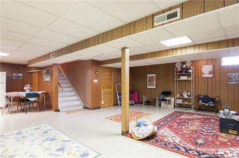 509 Como St, Struthers, OH 44471 photo 15