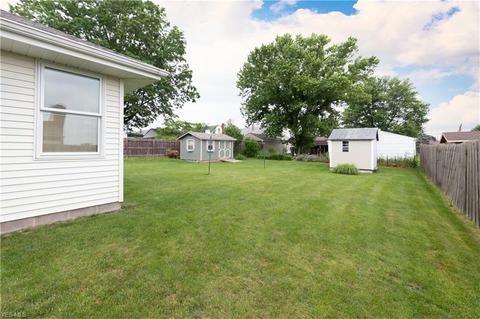 509 Como St, Struthers, OH 44471 photo 18