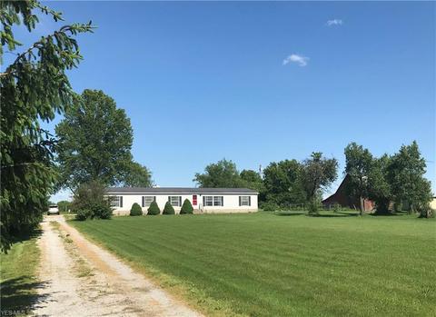 8868 Nichols Rd, Windham, OH 44288 photo 2