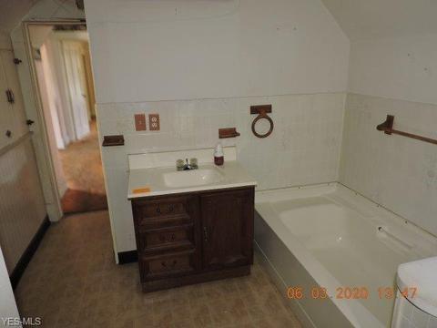 5103 Hope Ave, Ashtabula, OH 44004 photo 10