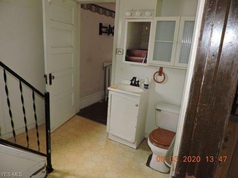 5103 Hope Ave, Ashtabula, OH 44004 photo 9