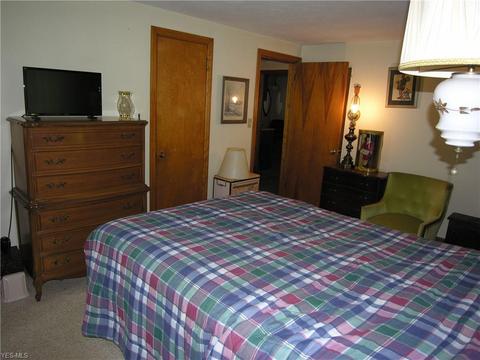 1931 Grafton Rd, Elyria, OH 44035 photo 10