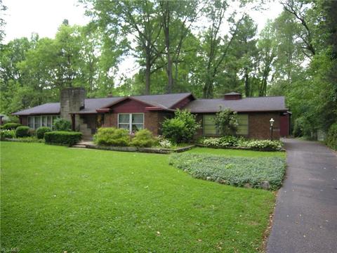 1931 Grafton Rd, Elyria, OH 44035 photo 4