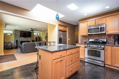 447 Gardenview, Boardman, OH 44512 photo 4