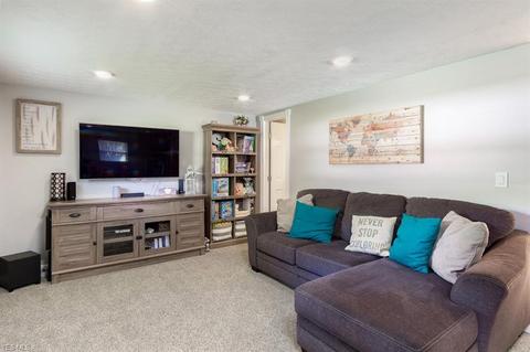 3668 Ranfield Rd, Kent, OH 44240 photo 8