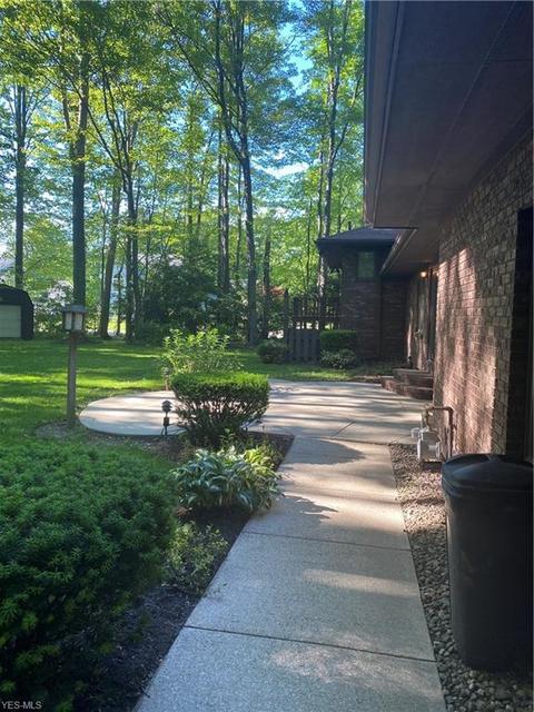 1711 Warrick Dr, Ashtabula, OH 44004 photo 5