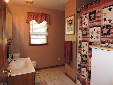 2701 Rocky Point Rd, Fleming, OH 45729 photo 17