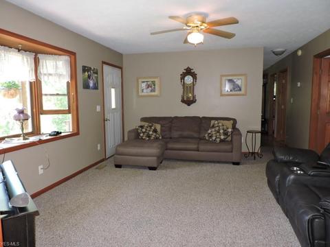 2701 Rocky Point Rd, Fleming, OH 45729 photo 5
