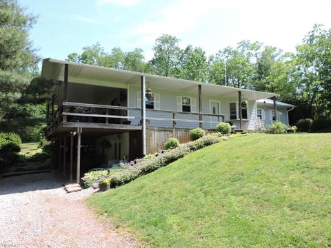 2701 Rocky Point Rd, Fleming, OH 45729 photo 2