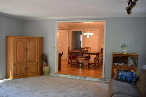 950 Elywood Dr, Elyria, OH 44035 photo 12