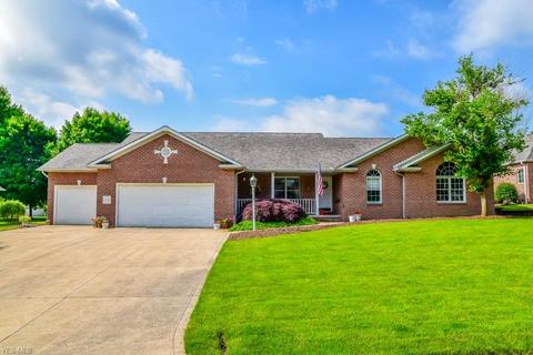 6950 Buckhorn Dr NW, Canton, OH 44708 photo 1