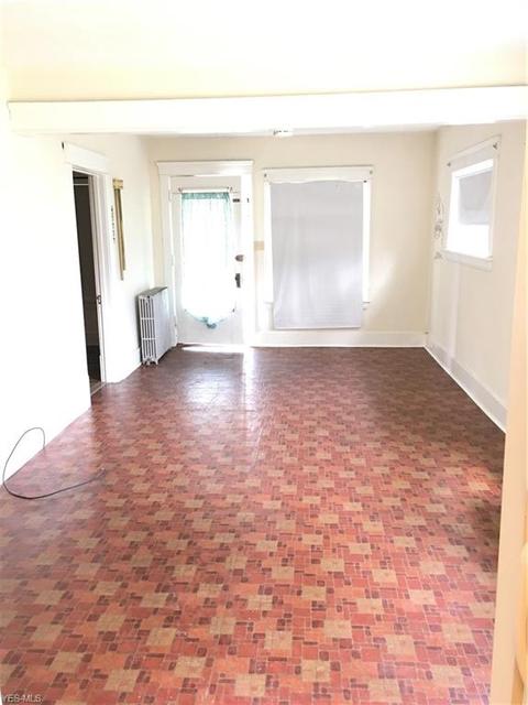 5115 Hope Ave, Ashtabula, OH 44004 photo 2