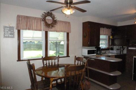 975 5th St, Struthers, OH 44471 photo 5