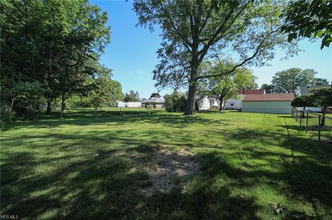 316 E 280th St, Euclid, OH 44132 photo 24