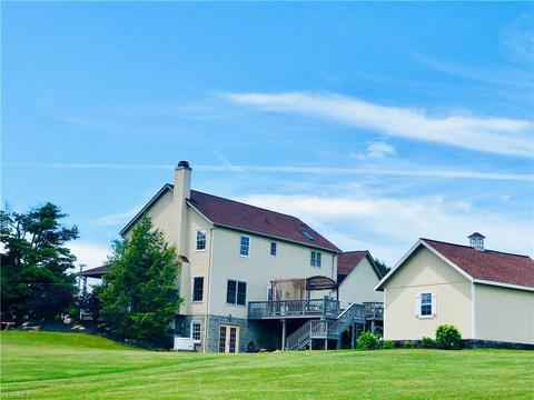 9555 Bascom Rd, Chardon, OH 44024 photo 3
