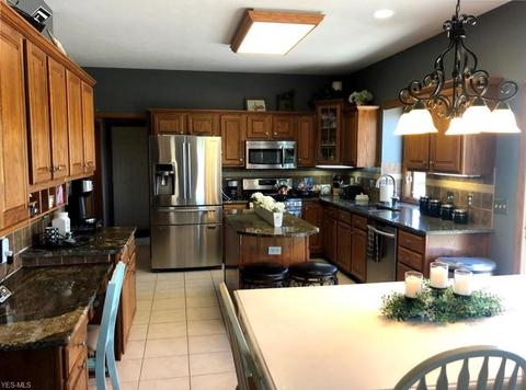 9555 Bascom Rd, Chardon, OH 44024 photo 15