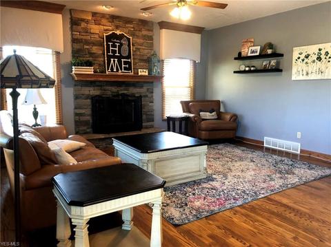9555 Bascom Rd, Chardon, OH 44024 photo 16