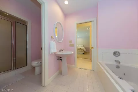 8310 Eagle Ridge Dr, Concord, OH 44077 photo 27