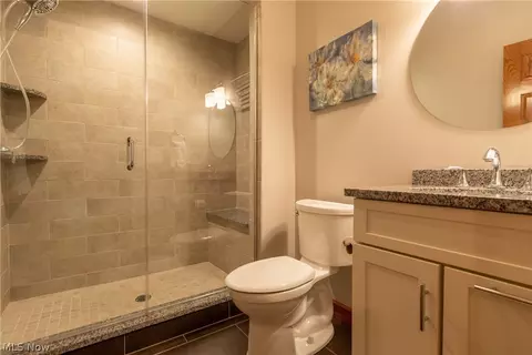 8310 Eagle Ridge Dr, Concord, OH 44077 photo 16