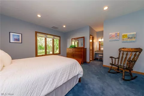 8310 Eagle Ridge Dr, Concord, OH 44077 photo 15