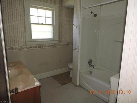 5107 Dunsmore Ave, Ashtabula, OH 44004 photo 19
