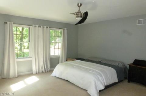 5540 Walnut Grove Cir, Struthers, OH 44471 photo 19