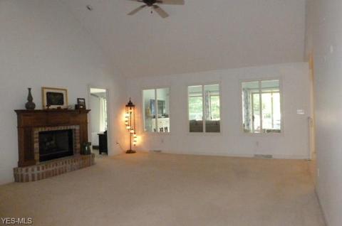 5540 Walnut Grove Cir, Struthers, OH 44471 photo 22
