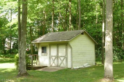 5540 Walnut Grove Cir, Struthers, OH 44471 photo 6