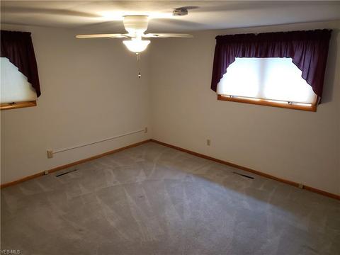 2327 Jackson St, Lorain, OH 44052 photo 14