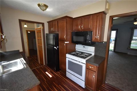 460 Metcalf Rd, Elyria, OH 44035 photo 15