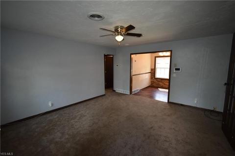 460 Metcalf Rd, Elyria, OH 44035 photo 9