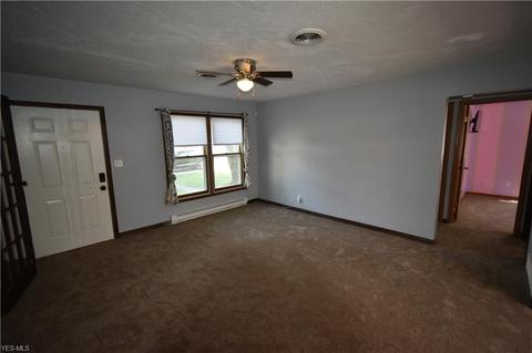 460 Metcalf Rd, Elyria, OH 44035 photo 5