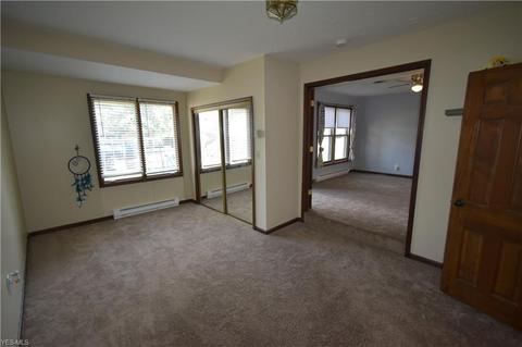 460 Metcalf Rd, Elyria, OH 44035 photo 16