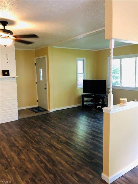 42004 Emerson Ct, Elyria, OH 44035 photo 6