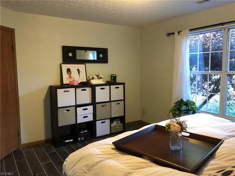 3608 Barrington Pl NW, Canton, OH 44708 photo 14