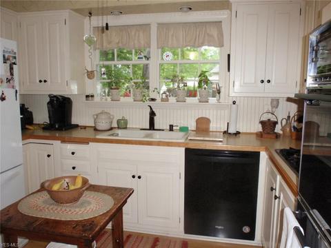 1150 E River St, Elyria, OH 44035 photo 10