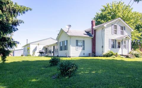8263 State Route 303, Windham, OH 44288 photo 3