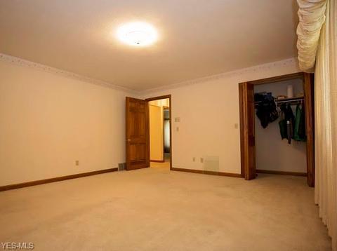 725 Kent Cir, Elyria, OH 44035 photo 26