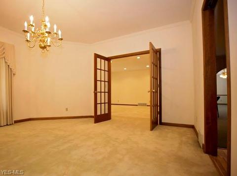 725 Kent Cir, Elyria, OH 44035 photo 28