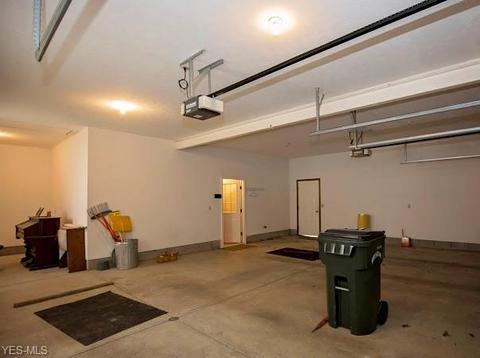 725 Kent Cir, Elyria, OH 44035 photo 34