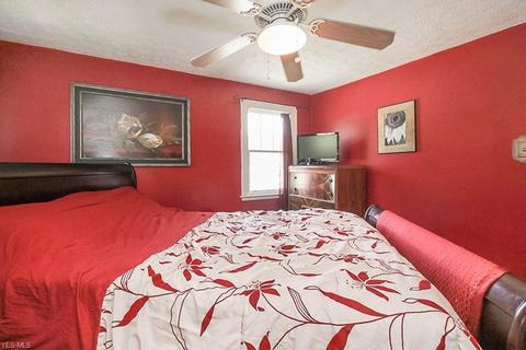 500 Eckard Ave, Akron, OH 44314 photo 11